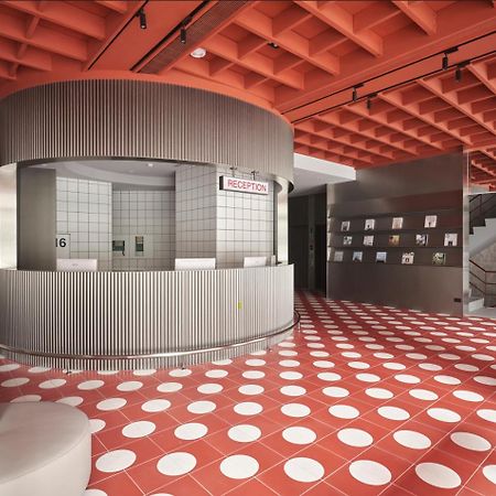 Reddot Hotel Taichung Exterior foto